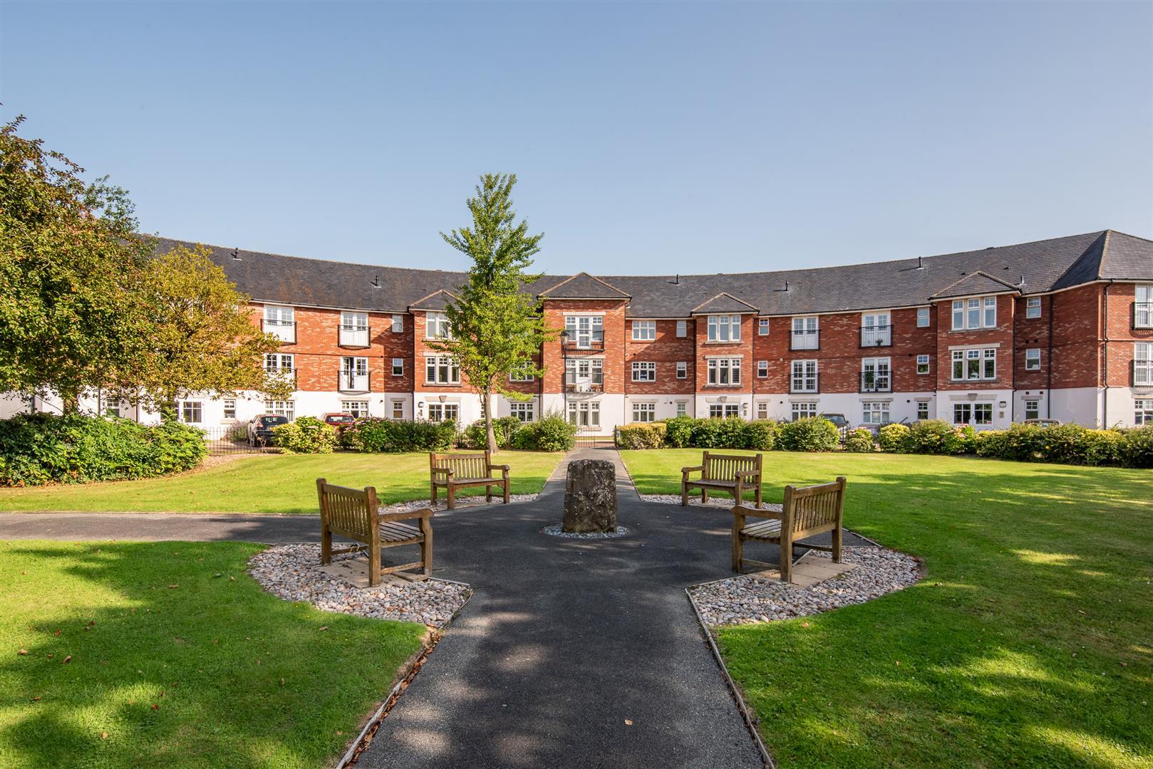 Halliwell Crescent, Hutton, Preston